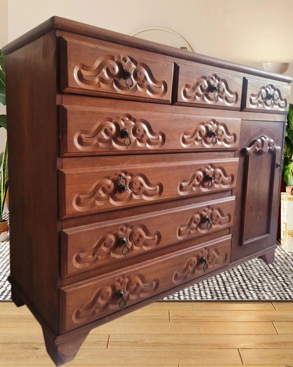 CÔMODA DE SUCUPIRA GIGANTE 