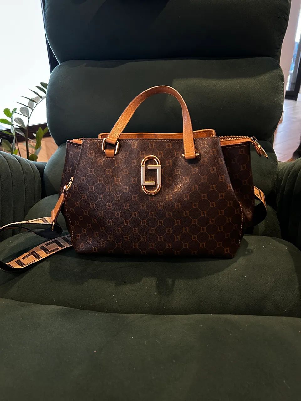 Bolsa luz da lua tote média monograma