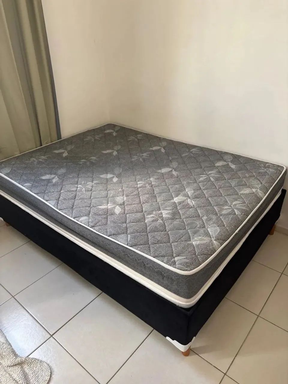 Reforma de cama e poltronas 