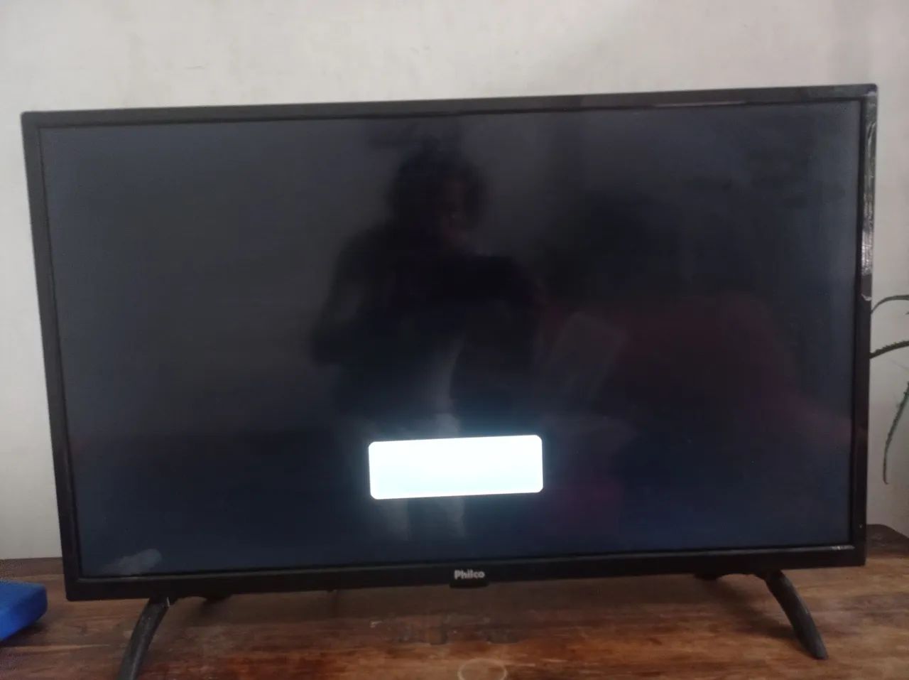 Vendo TV Philco 39 polegadas 300 podendo ser negociado, não é smart mas tem bluetooth - Foto 2