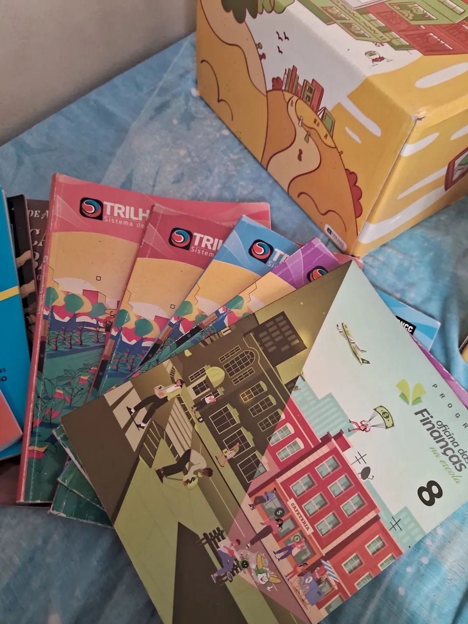 Livro 8° ano- trilhas sistema de ensino - Foto 5