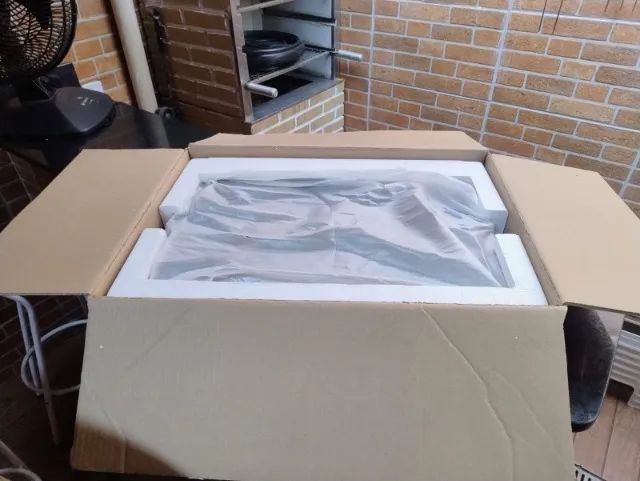 monitor aoc 23,6 led modelo m2470swh2 seminovo - Foto 4