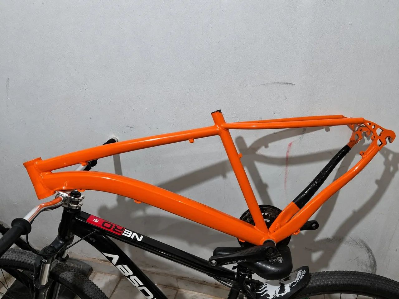 Quadro Raio Saturno aro 29 Tam 17