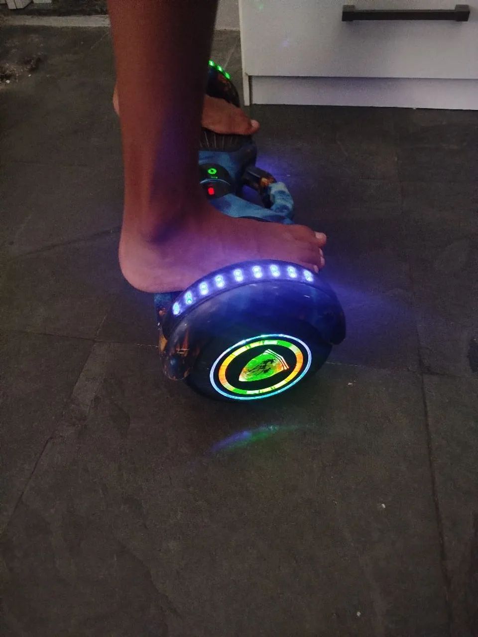 Hoverboard 6.5 modelo galáxia com bluetooth e led - Foto 4
