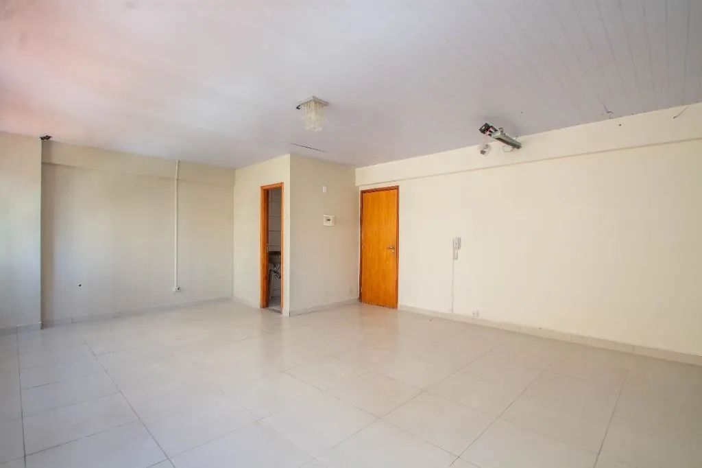 Sala comercial perto do Shopping Recife para venda
