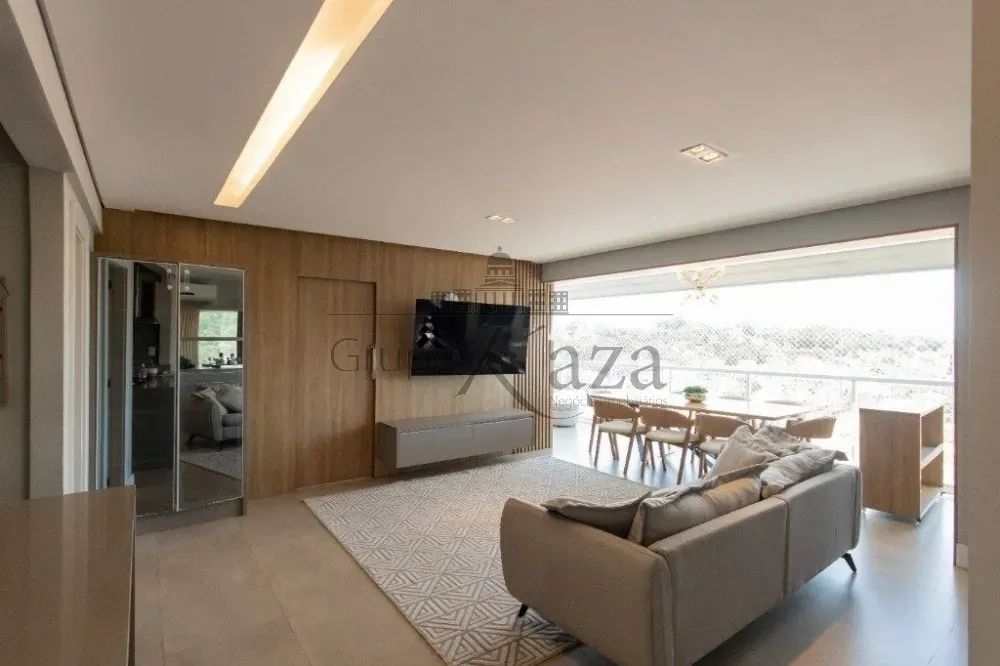 Apartamento - Urbanova - Edifício Piaget - 3 Dormitórios - 118m².