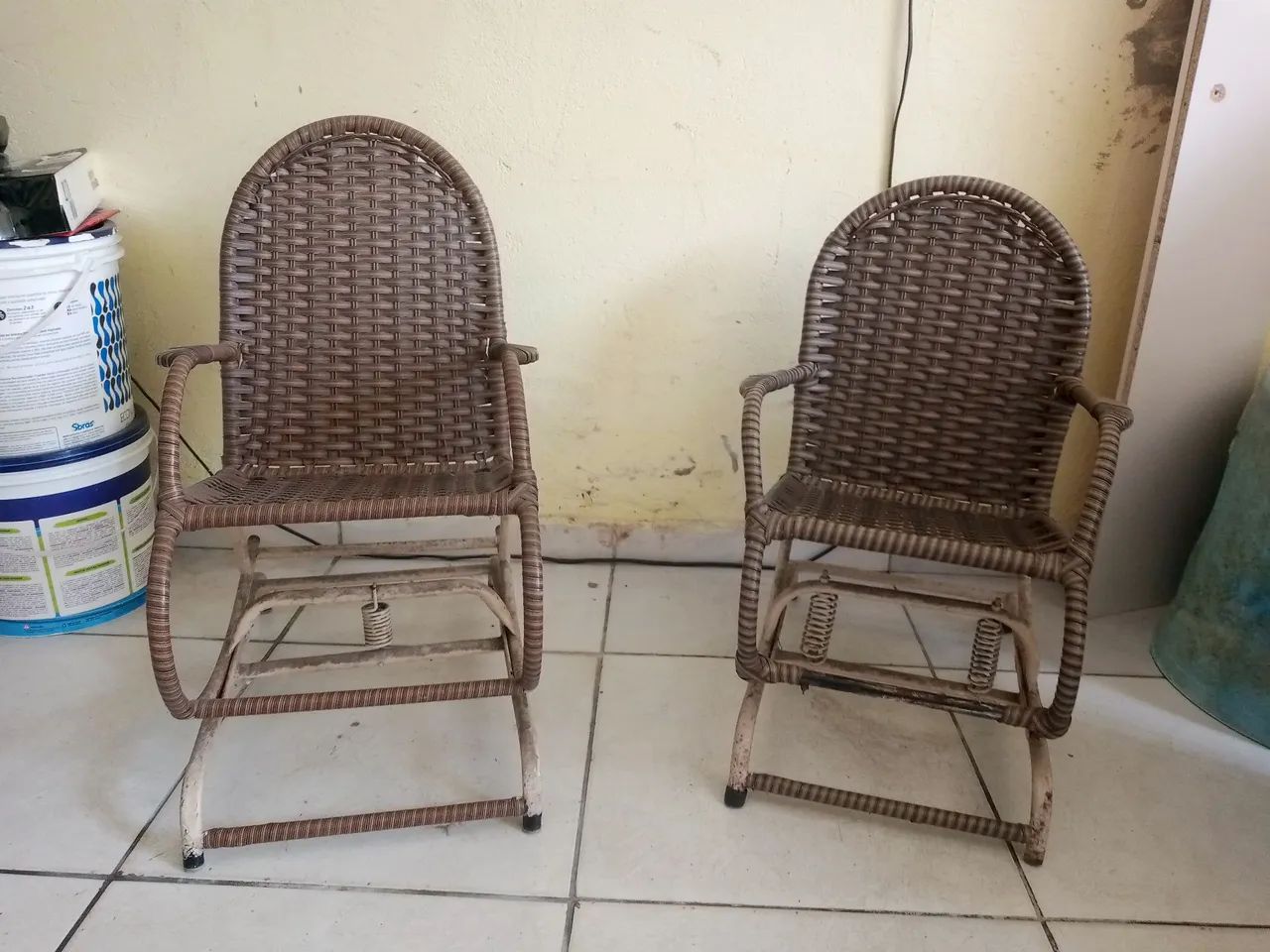 Cadeira de balanço infantil 