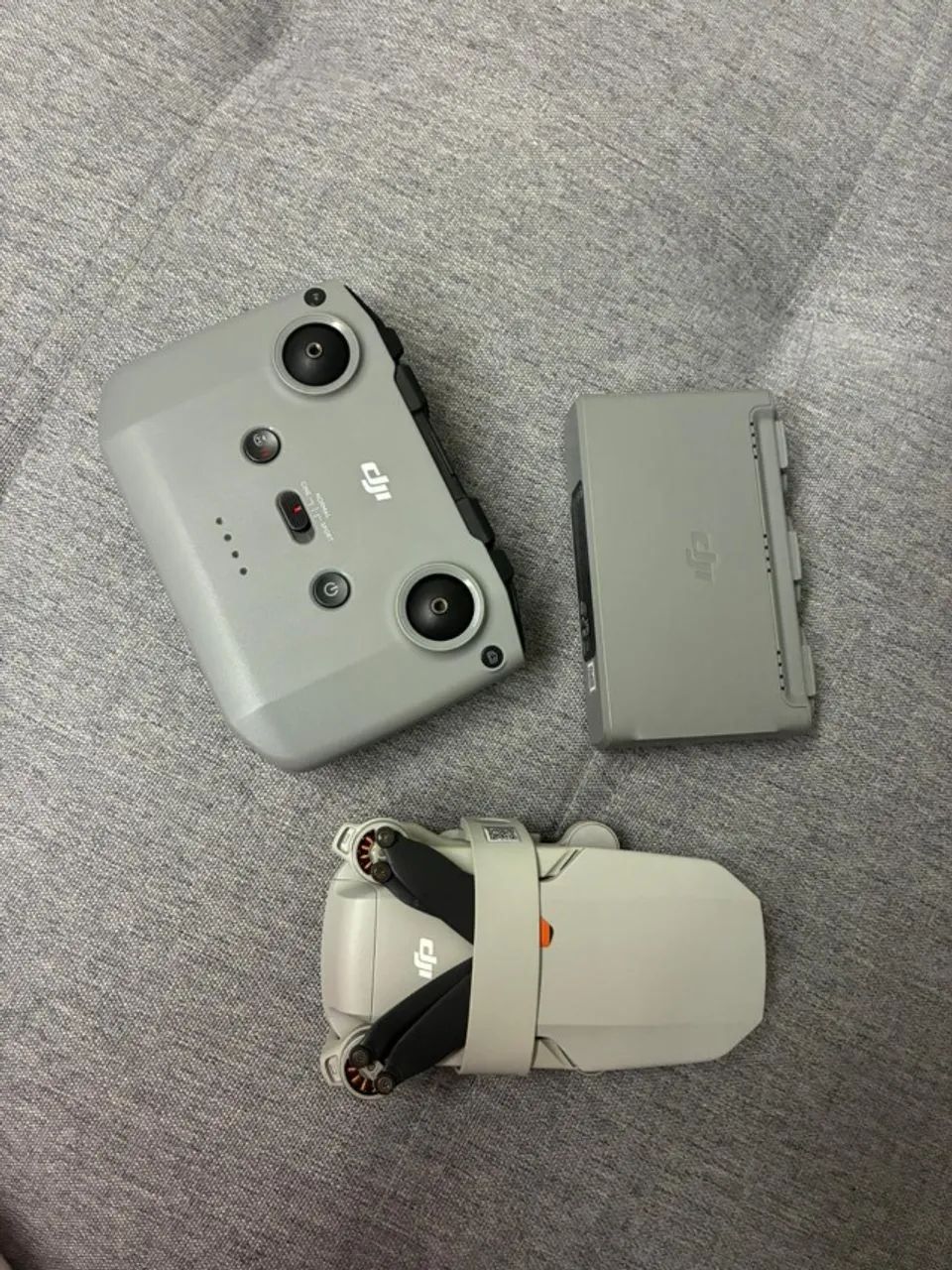 Drone DJI Mini 2 Fly More Combo - Foto 3