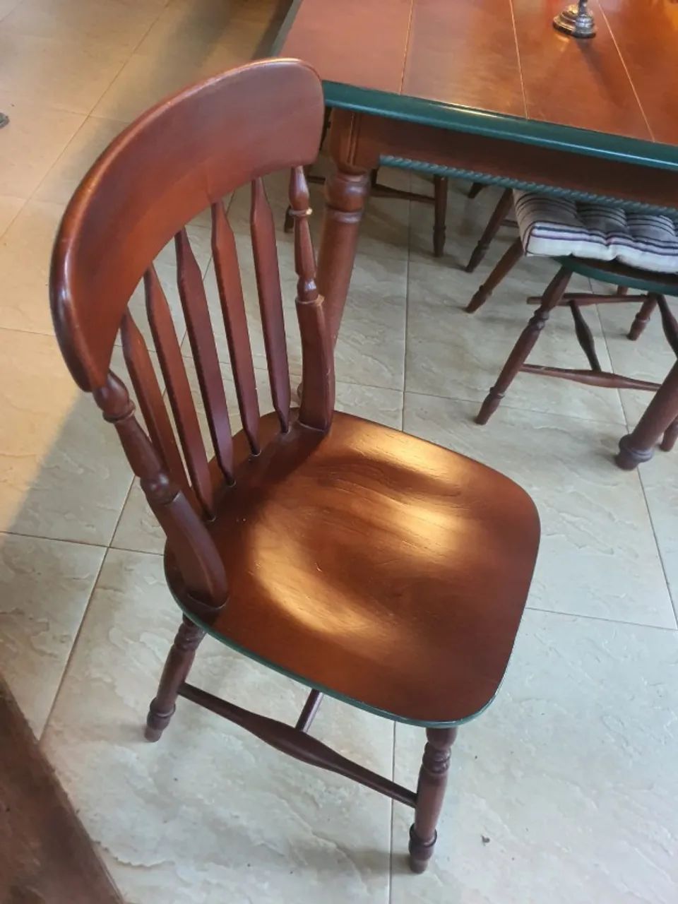 Mesa de Jantar com 6 cadeiras - Foto 2