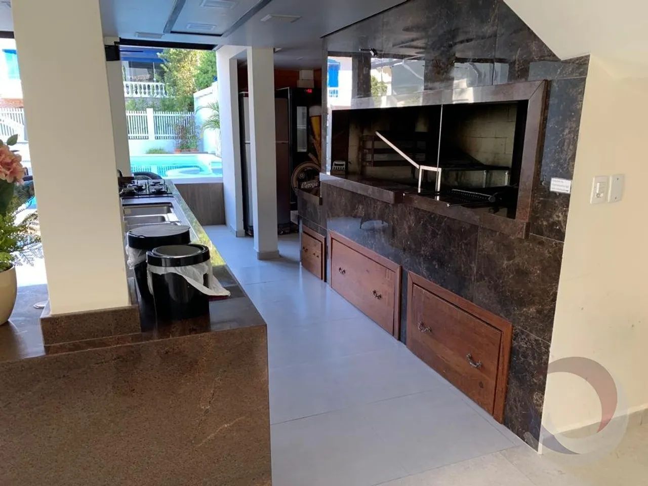 Hotel/Pousada de 303.49m² no bairro Canasvieiras - Foto 3