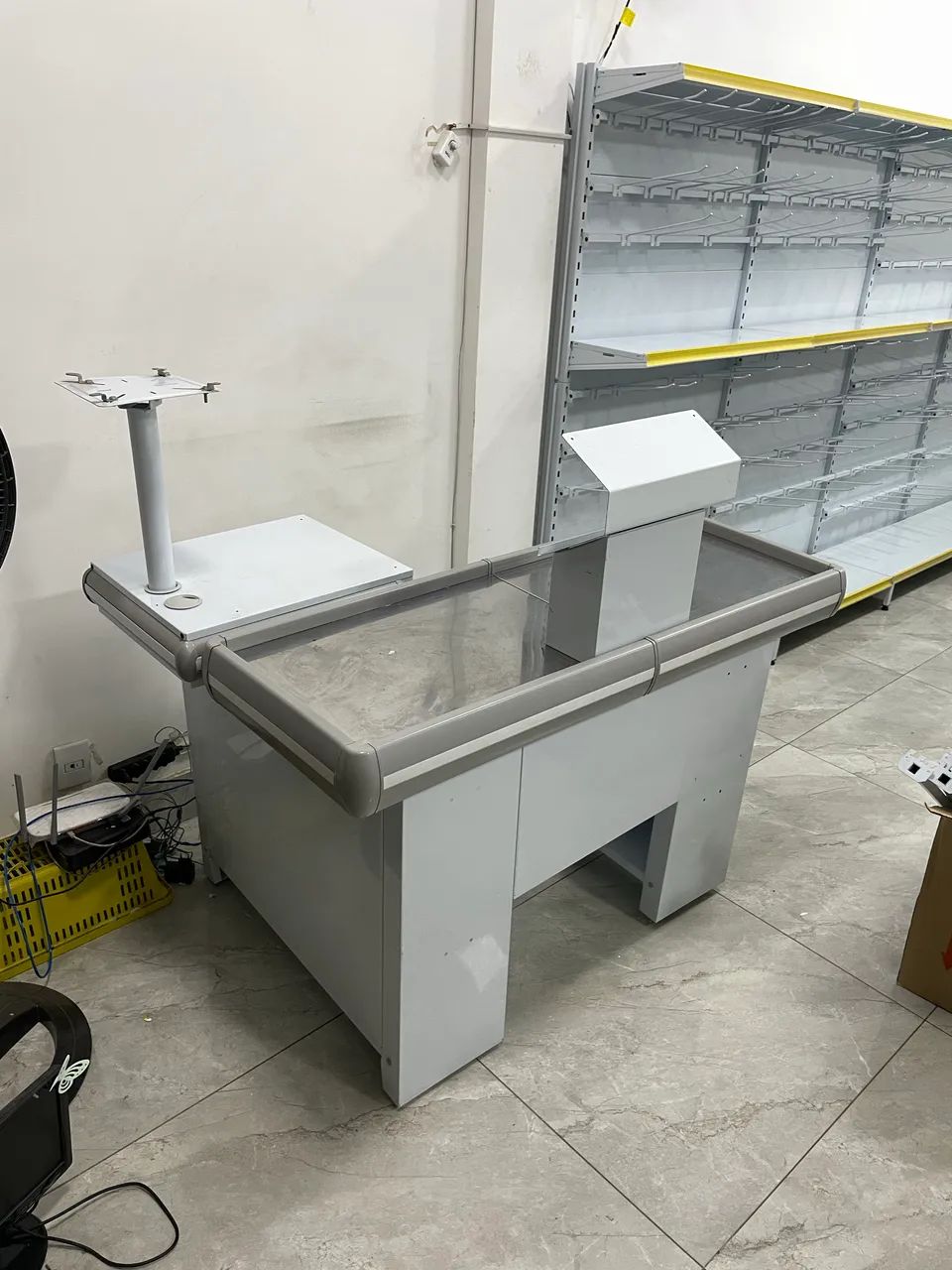 Balcão Caixa Checkout de Loja/Supermercado - Ótimo Estado - Foto 3