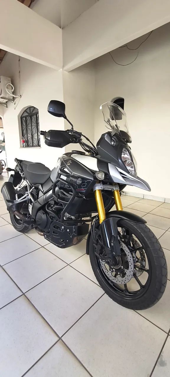 SUZUKI V-STROM 1000 