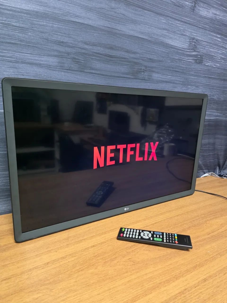 SMART TV LG 32 POLEGADAS FUNCIONANDO PERFEITAMENTE - Foto 3