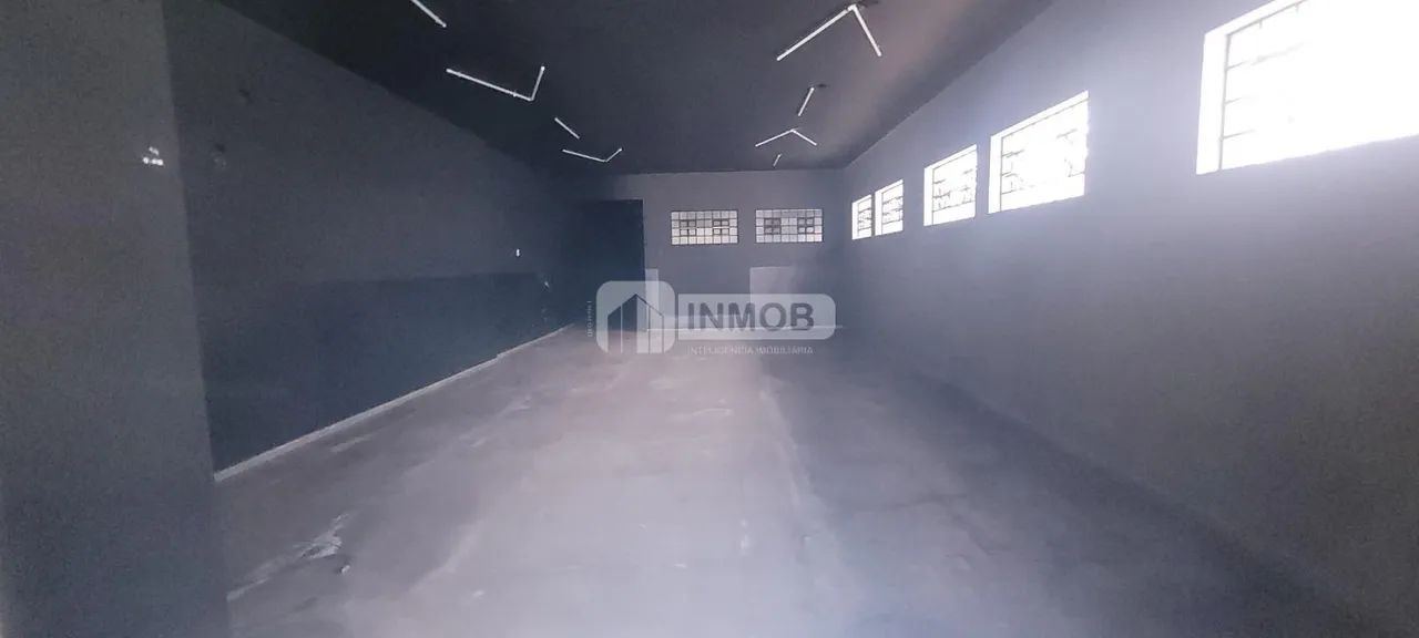 Galpão para Alugar na Vila São José, Taubaté  530m², 4 Banheiros - Foto 10
