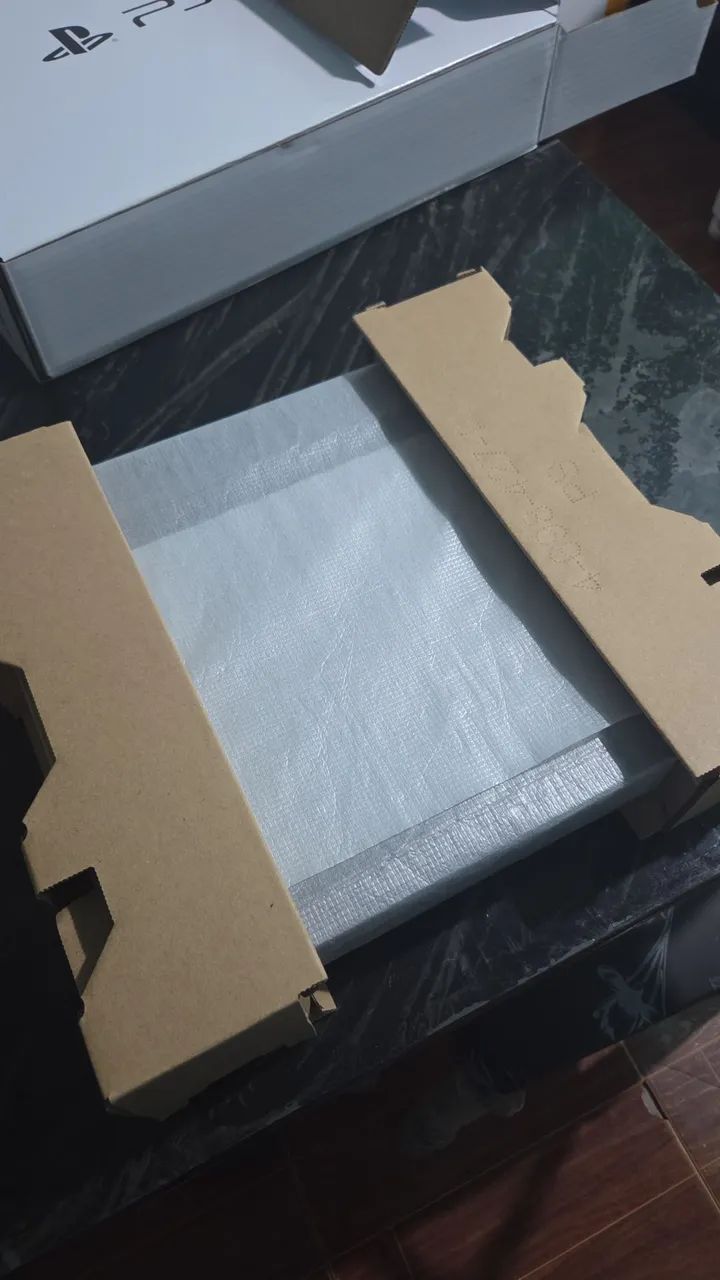 Vendo ps4 7 jogos mais controle - Foto 6