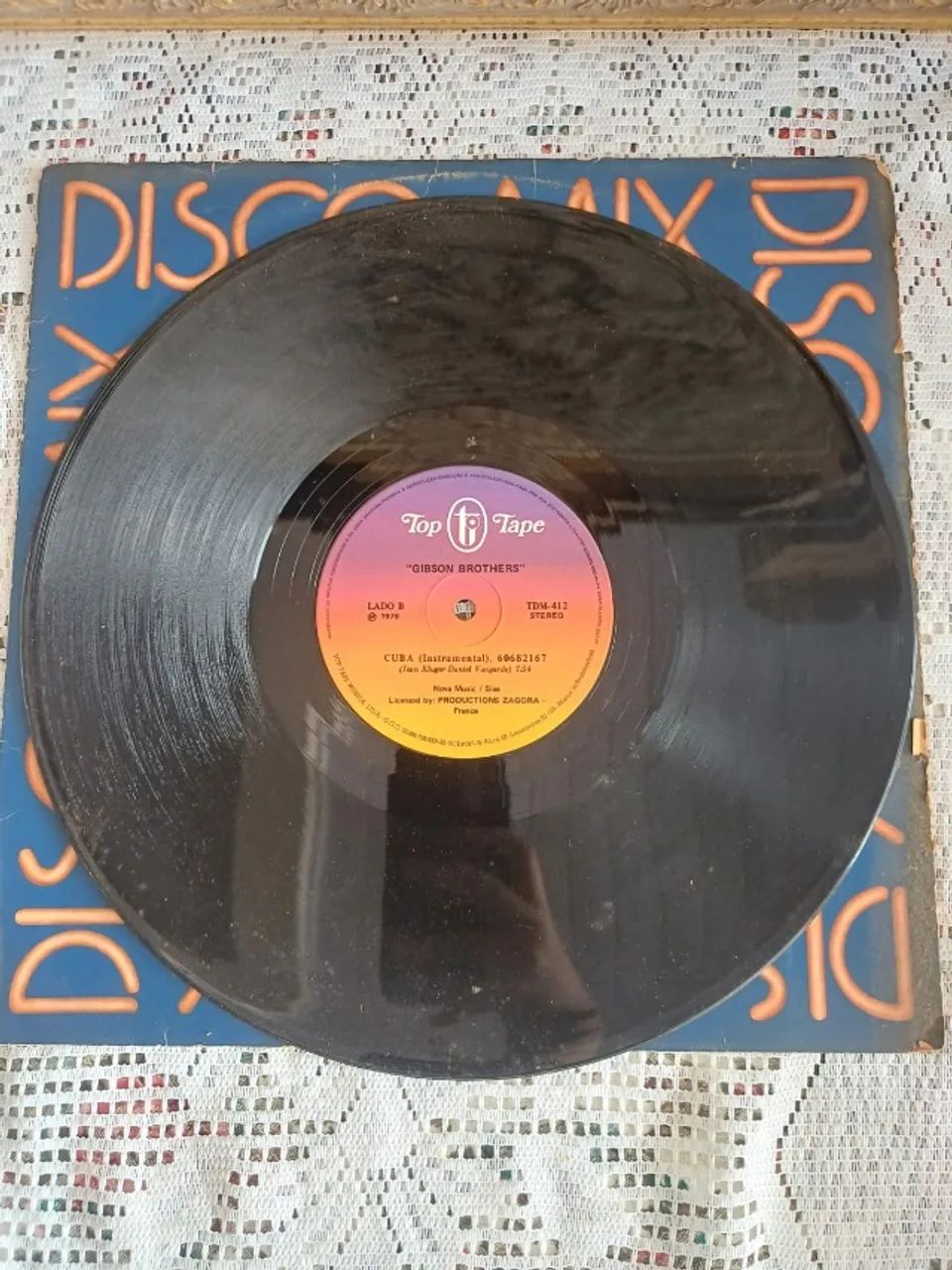 Disco de vinil disco mix Gibson Brothers  - Foto 4