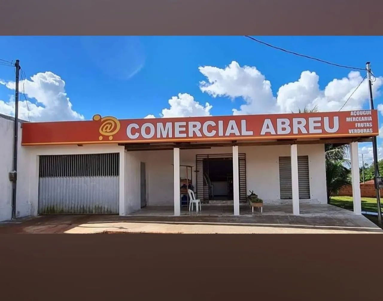 Ponto Comercial + Casa +  Casa em Construção + Terreno Lateral 25x10m.