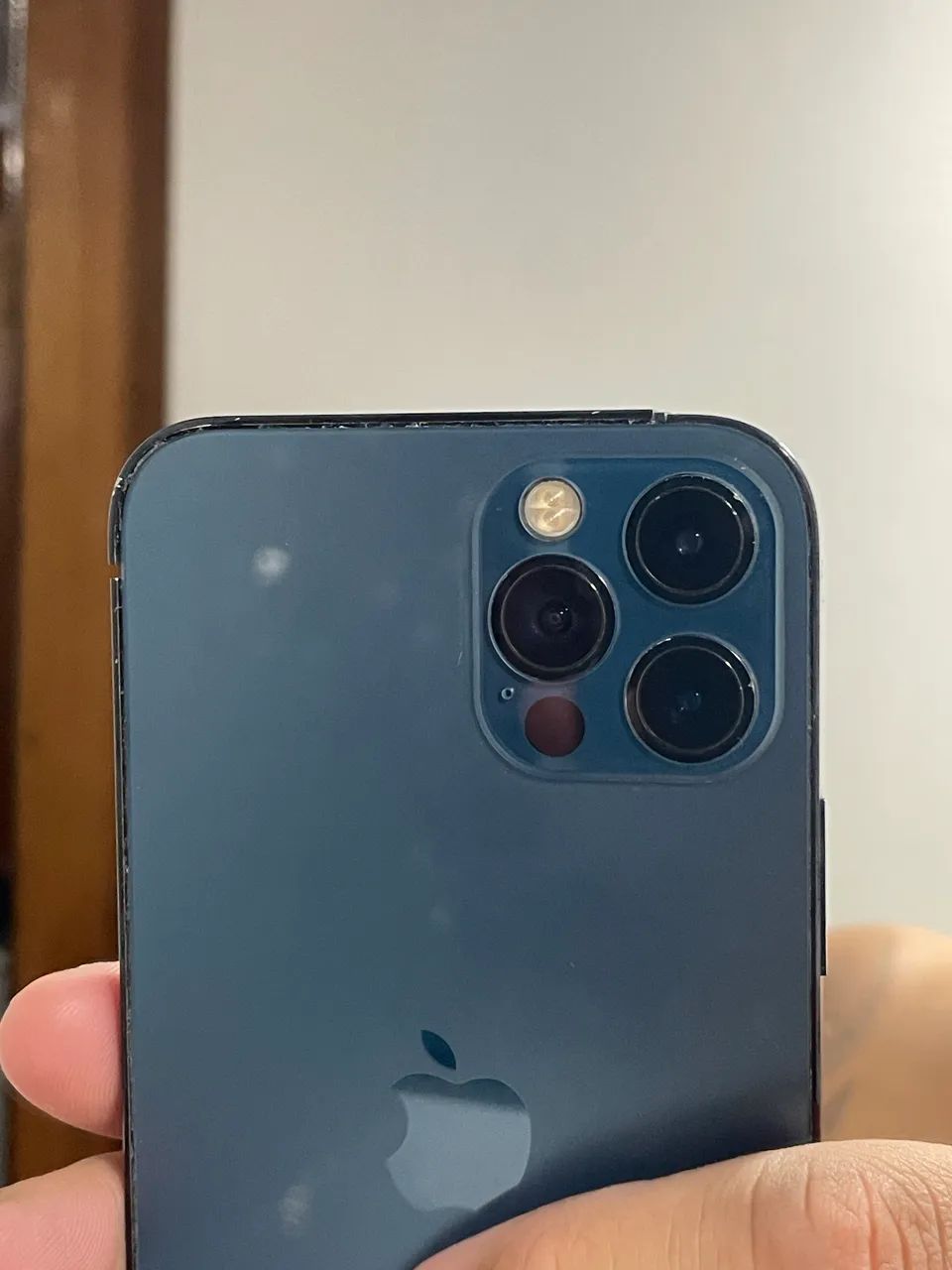 IPhone 12 Pro pra brick 