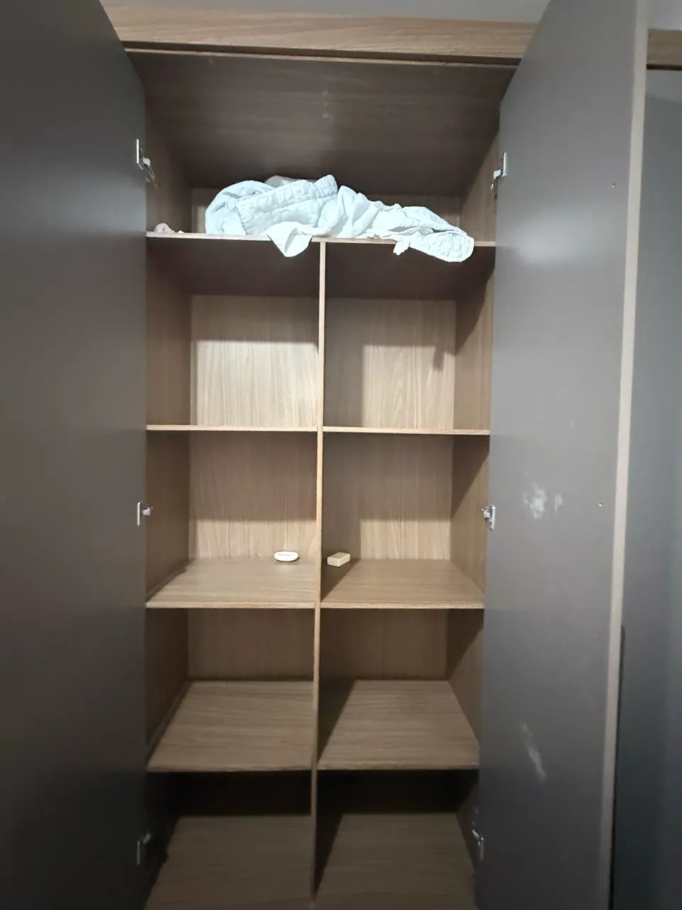 Guarda roupa em excelente estado  - Foto 3