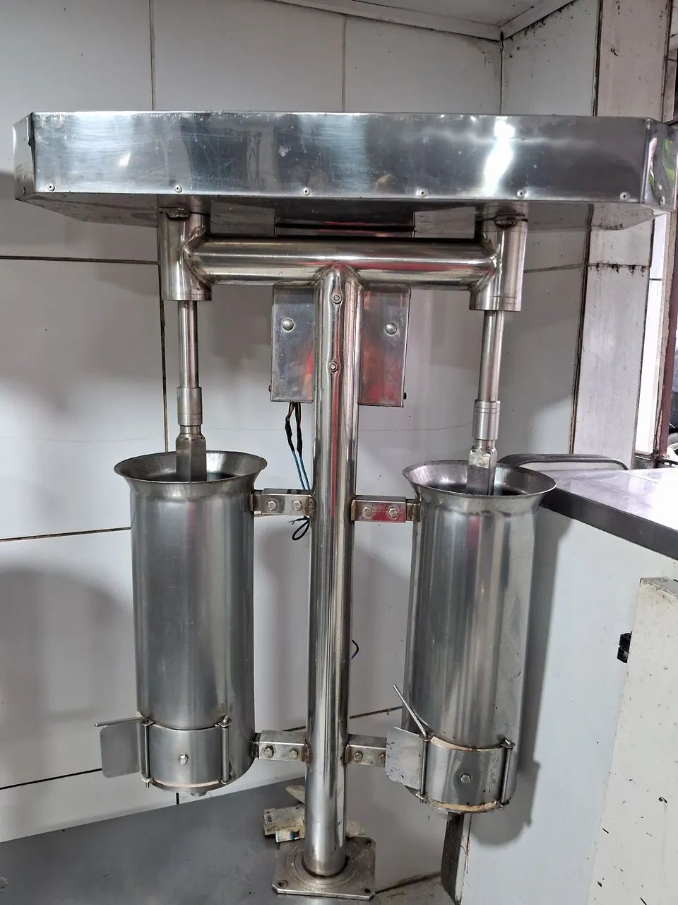 VENDO BATEDEIRA DE AÇAÍ - Foto 2