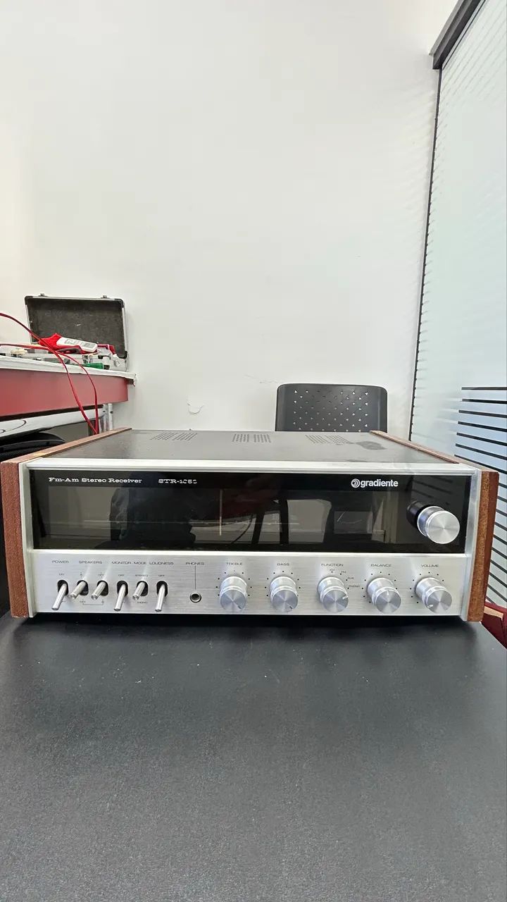 Sistema de Som Gradiente Vintage - Foto 4