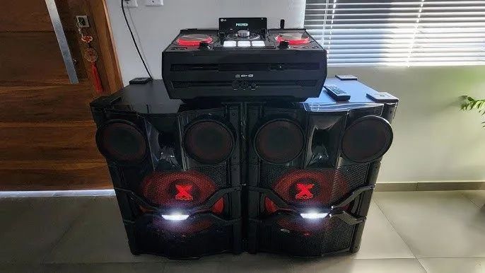 LG Xboom 2800W 