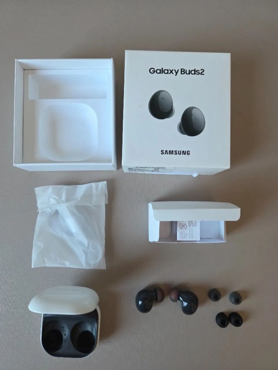 Fone de Ouvido Samsung Galaxy Buds 2 - Foto 2