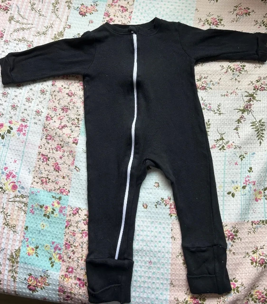 Macacões unissex para bebê 12 meses - Foto 2