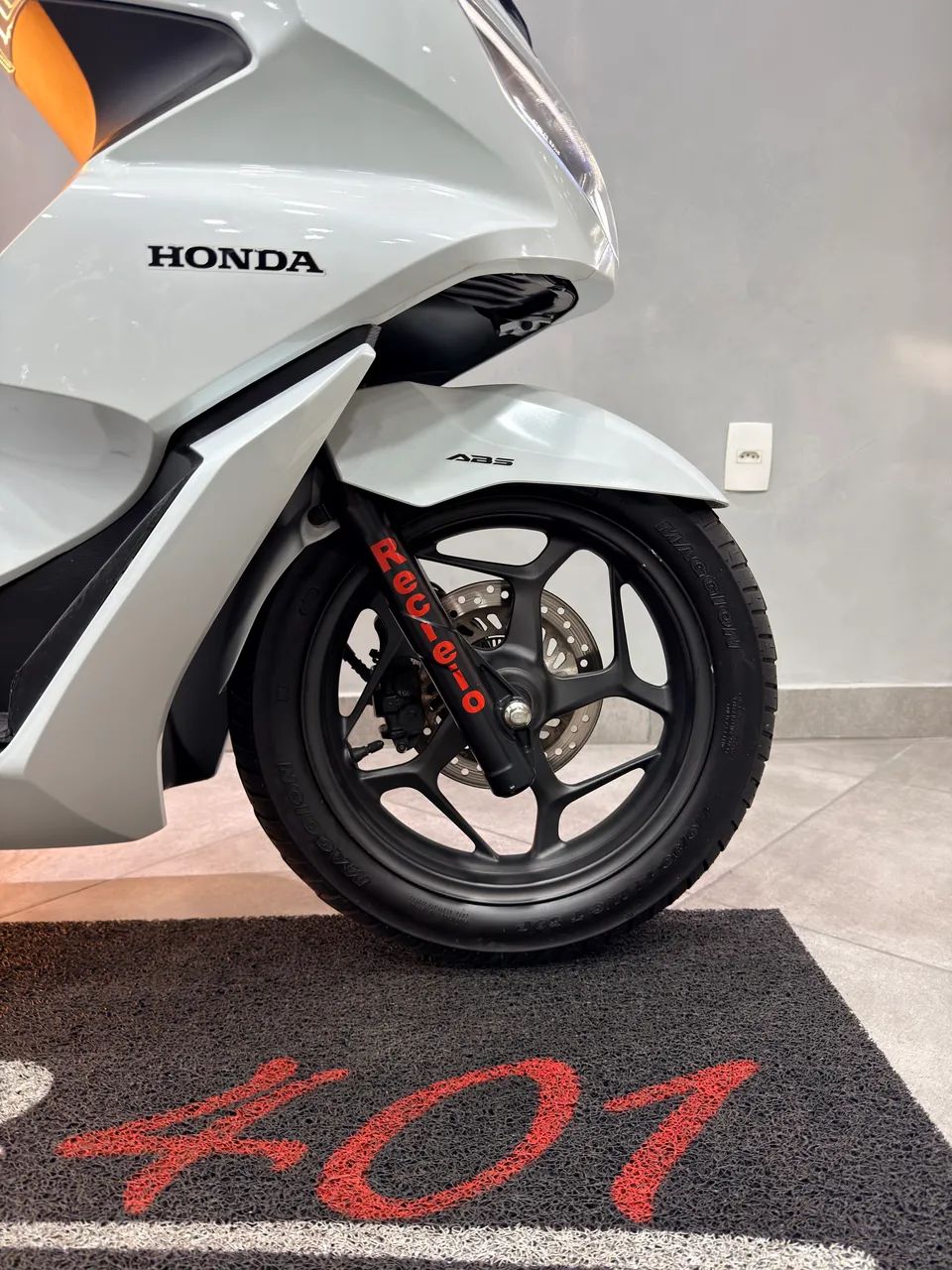 PCX 169 ABS 2023 - Foto 4