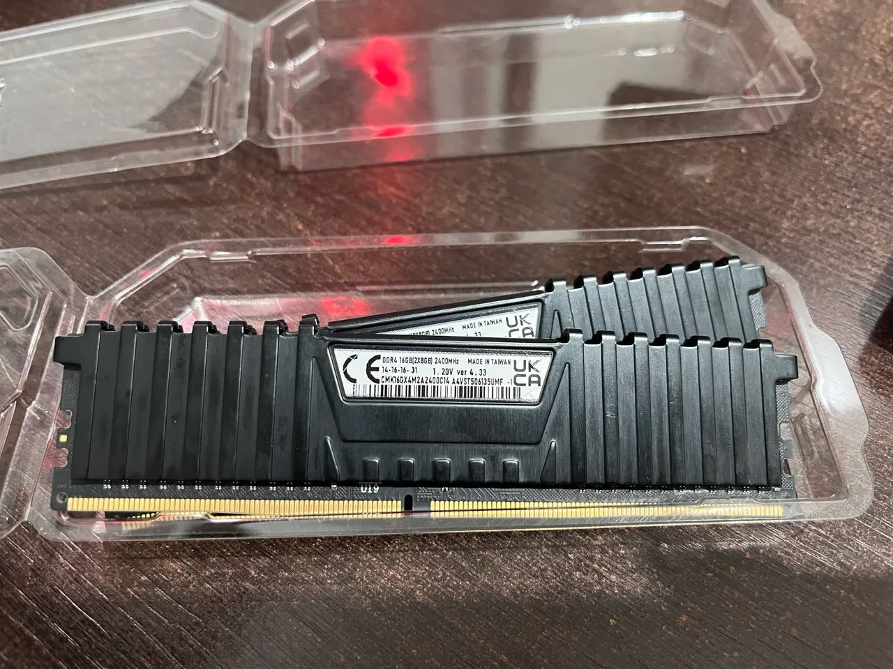 MEMÓRIA RAM CORSAIR DDR4 16GB - Foto 2