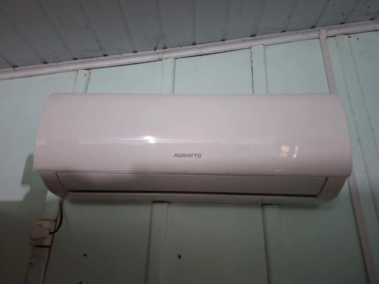 Ar Condicionado Split Agratto 9.000 BTUs  - Completo 