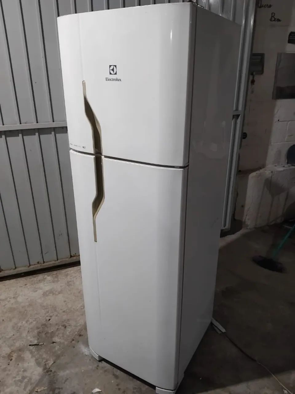 Refrigerador Electrolux df35 110 V