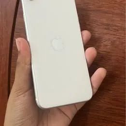 iPhone SE 2020 128GB - Ótimo estado