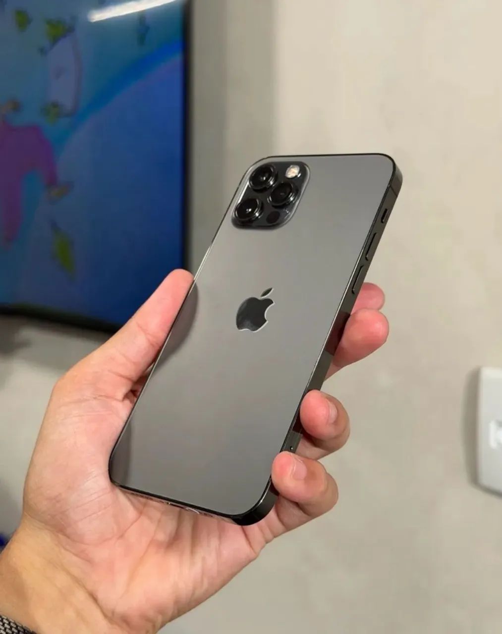 iPhone 12 Pro 128gb com detalhe ?