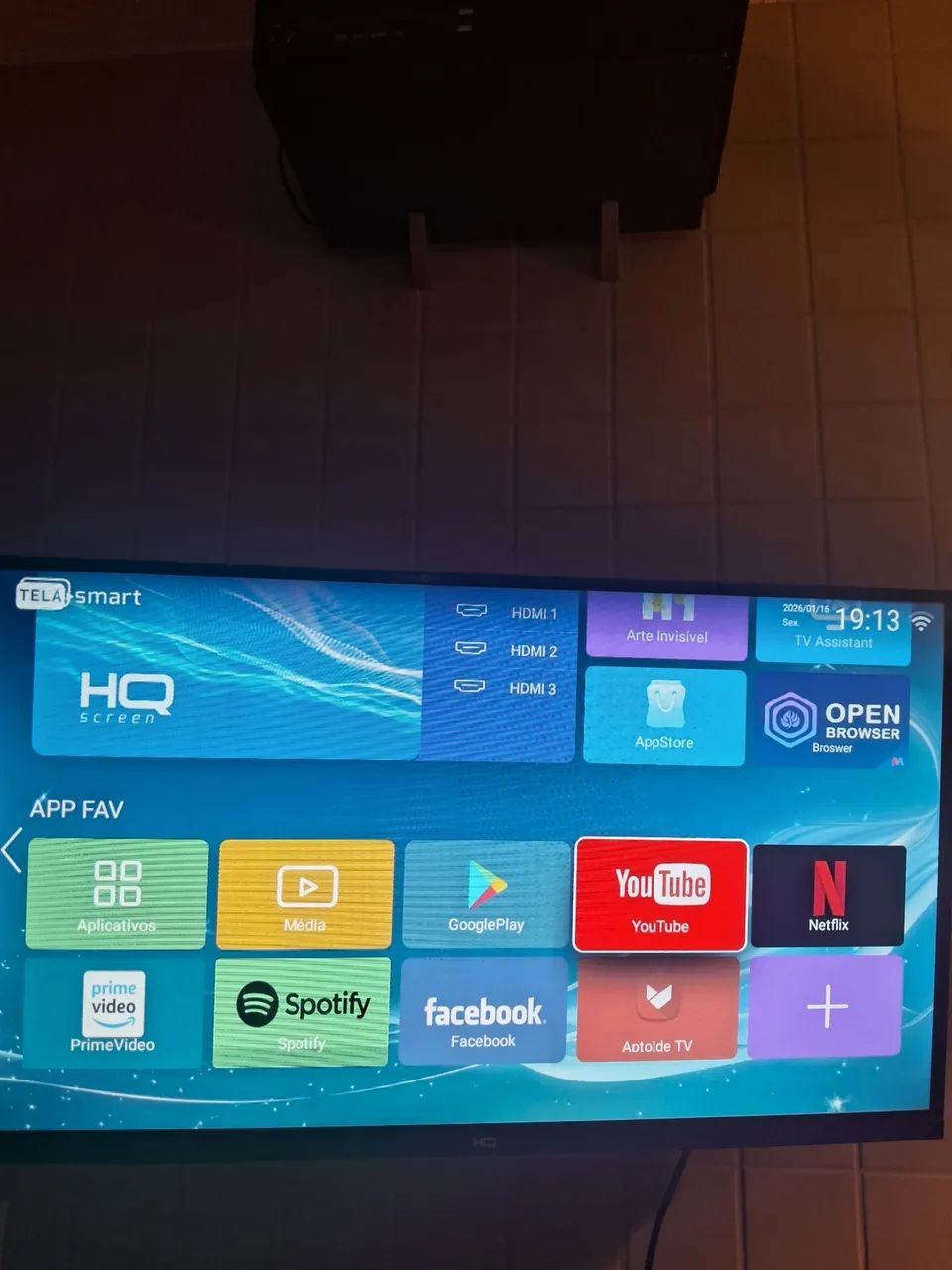 TV SMART ANDROID HQ 32 POLEGADAS 