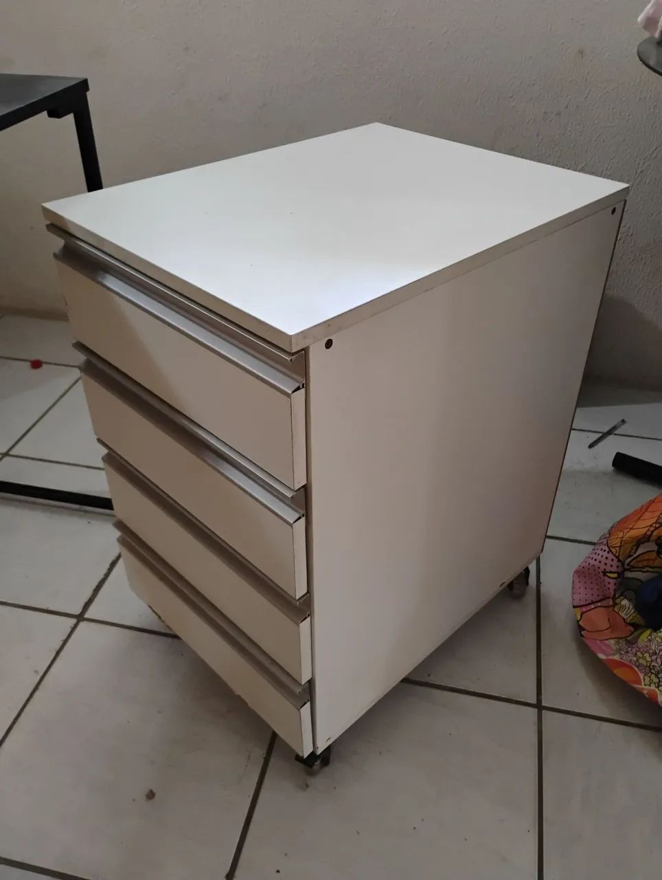 Móvel Gaveteiro