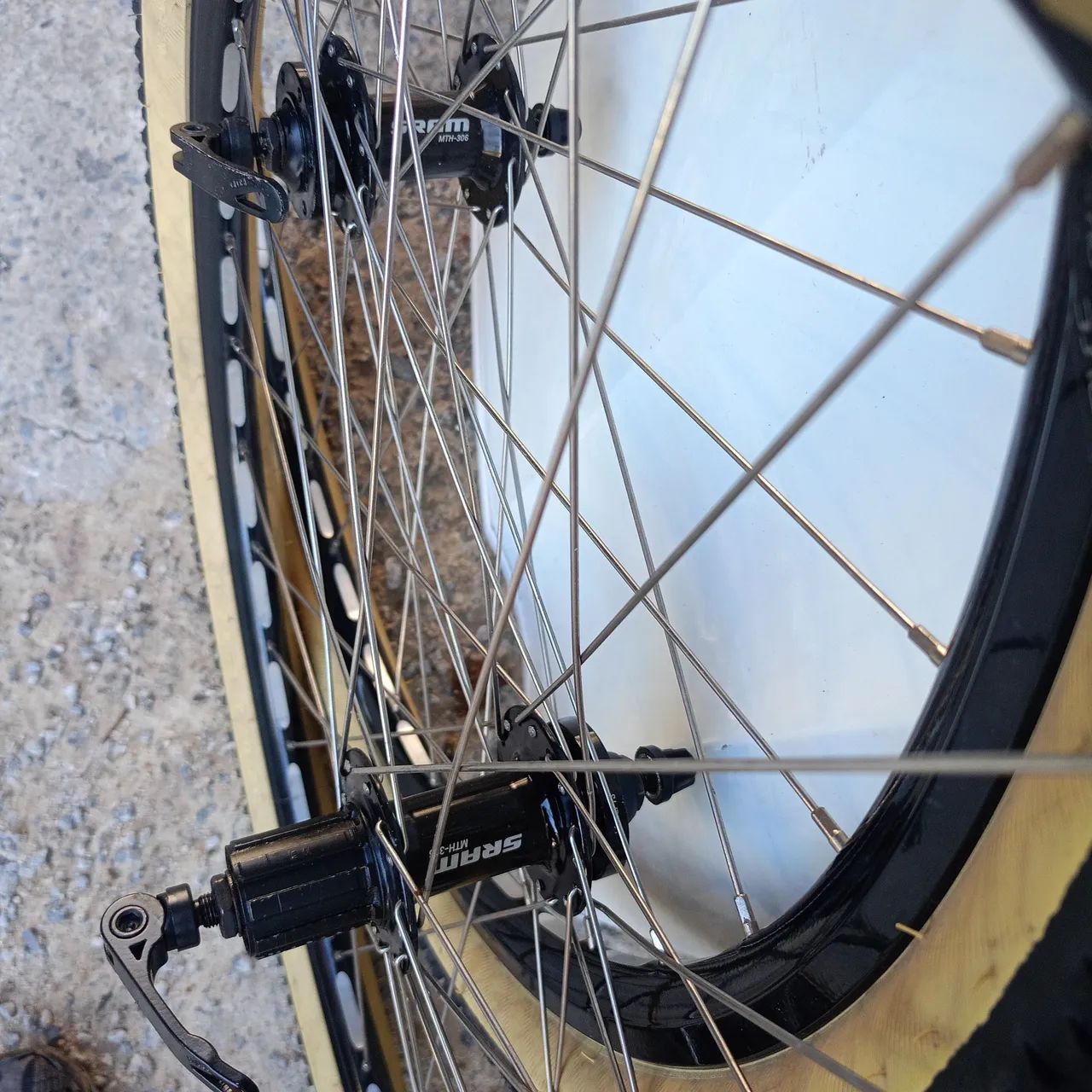 Rodas 29 Elite completas. ( Par ) - Foto 3