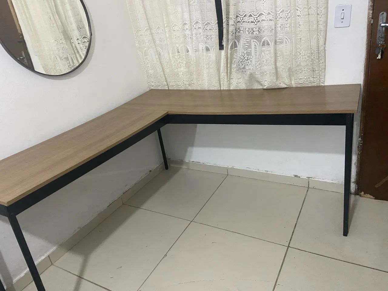 Mesa escritório de canto. - Foto 3