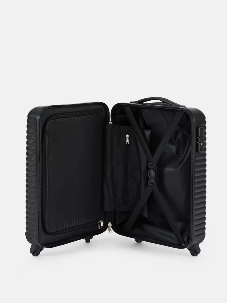 Mala Média 23kg - Primark/Europa - Perfeito Estado Com Cadeado - Foto 2