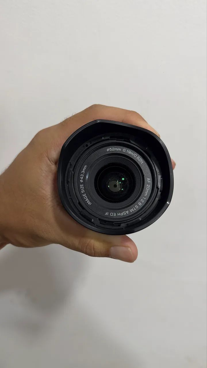 Lente Viltrox 20mm / AF 2.8