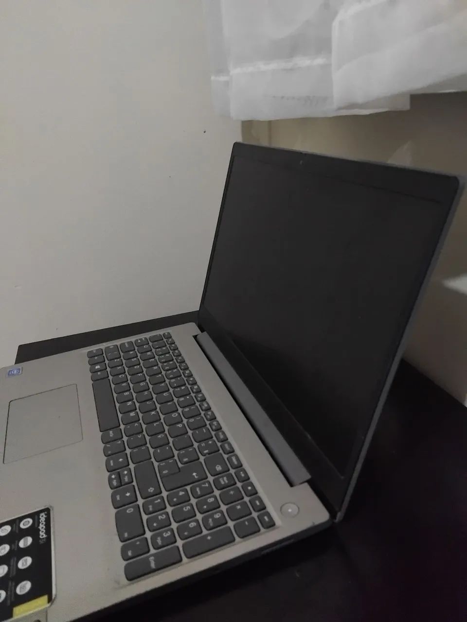Notebook Lenovo IdeaPad 3i - Windows 11 Pro - Muito Conservado