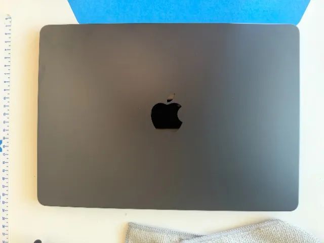MacBook Air M2 13" 8GB 256GB Meia-noite - Foto 3