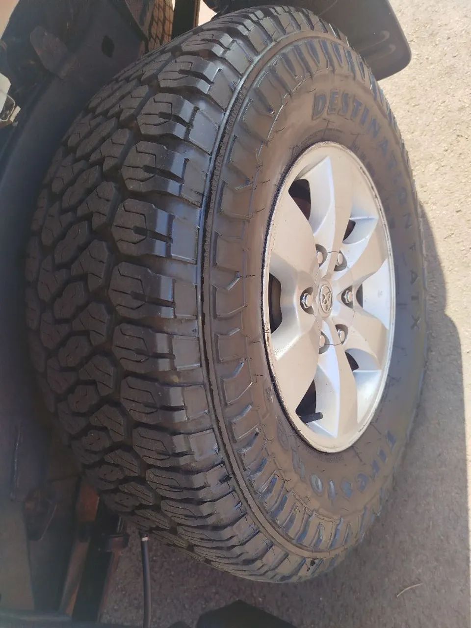 Toyota Hilux CD SRV D4-d 4X4 3.0 TDI Diesel AUT 2012 - Foto 4
