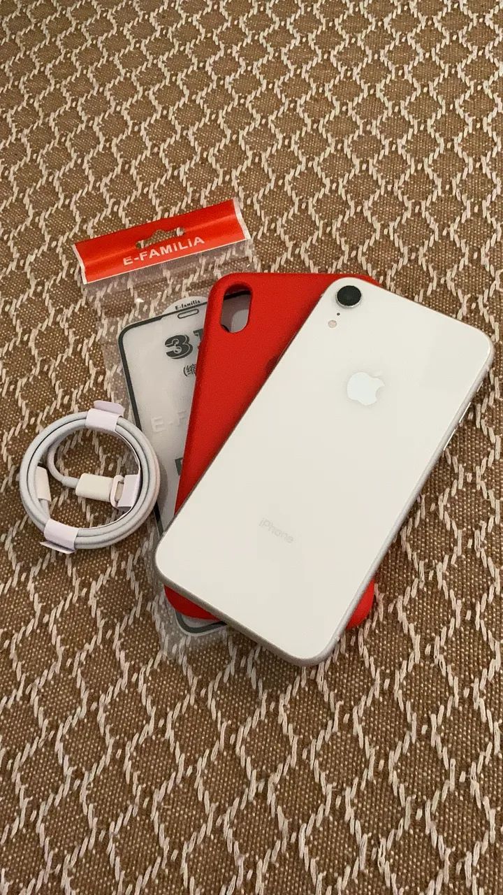 iPhone XR - branco 
