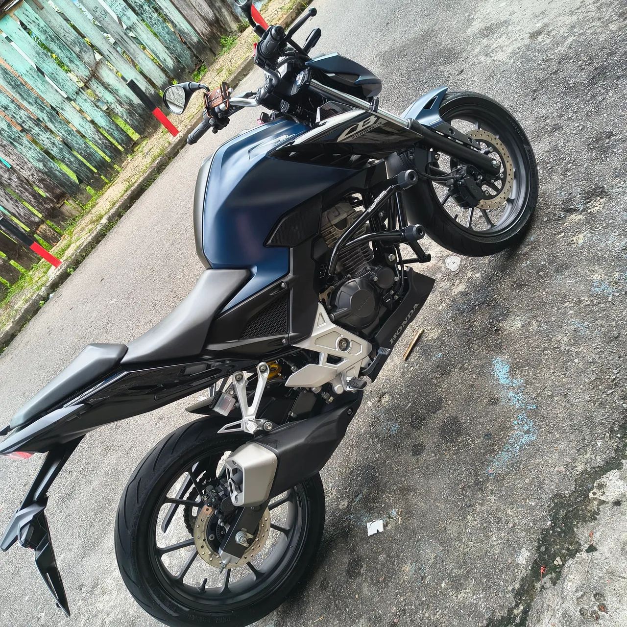 Cb 300  - Foto 2