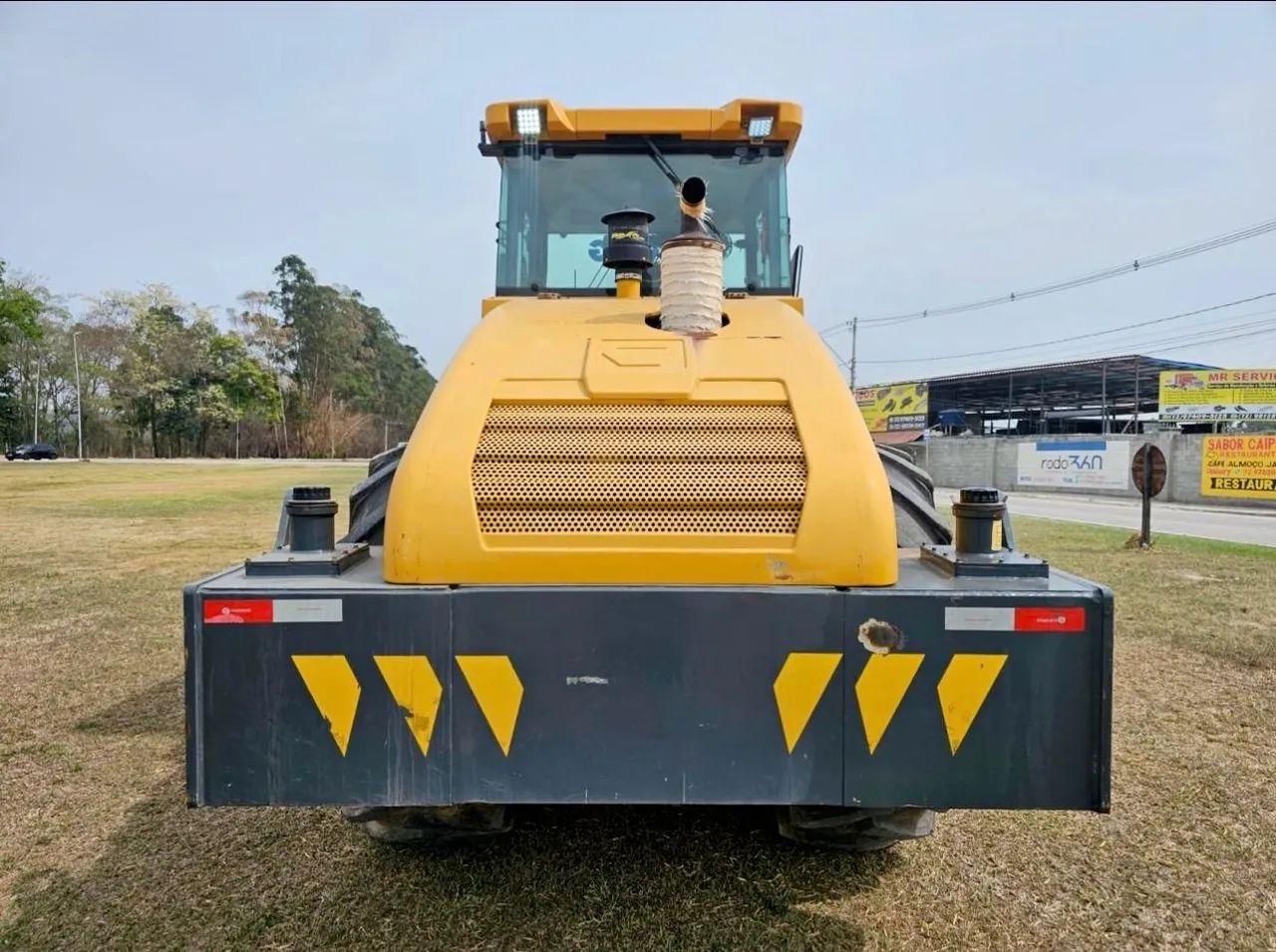 Rolo Compactador XCMG XS123 PDBR ano 2020 com 2.500 horas, Pata / Liso, em São Paulo  - Foto 4
