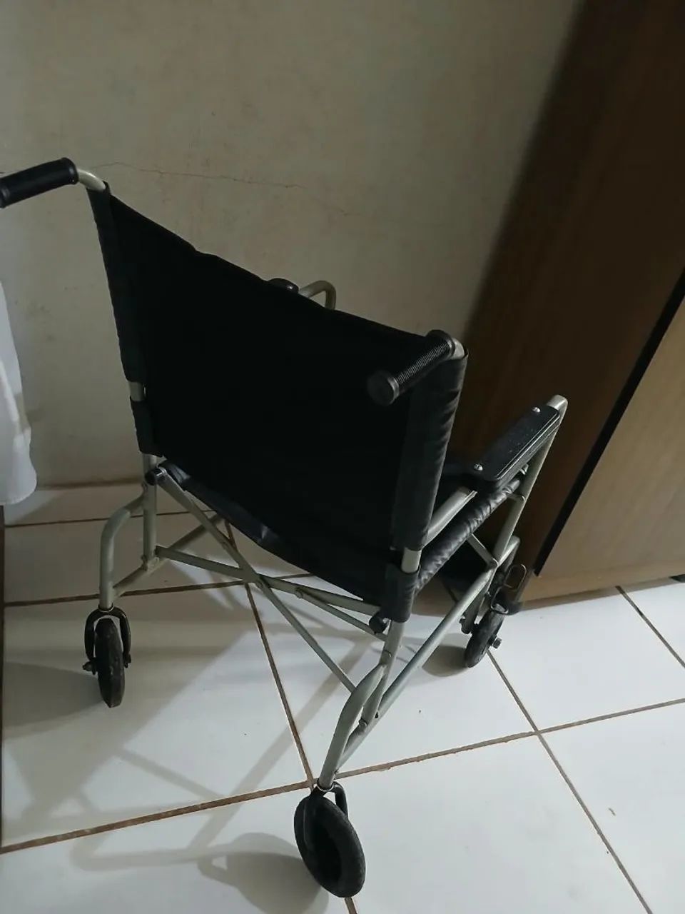 Cadeira de Rodas  - Foto 4