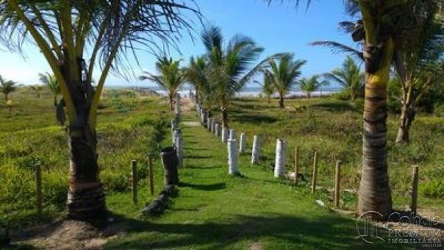 Lote no cond. fechado portal do mar, à beira mar - Foto 3