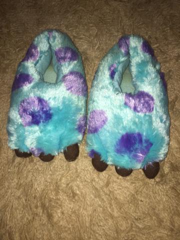 Pantuja do mostros S.A
