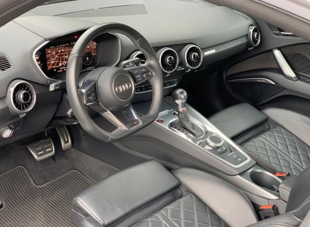 AUDI TTS 2.0 TSFi 2018 - Foto 14